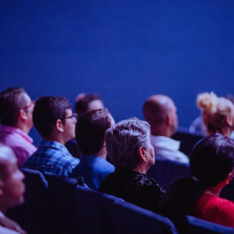 news-slide-img